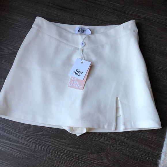 Tiger Mist Daphnie skort - Picture 7 of 8